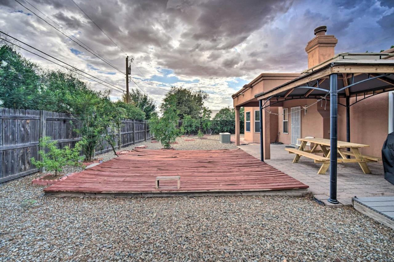 Convenient Cruces With Patio And Grill! Ferienhaus Las Cruces