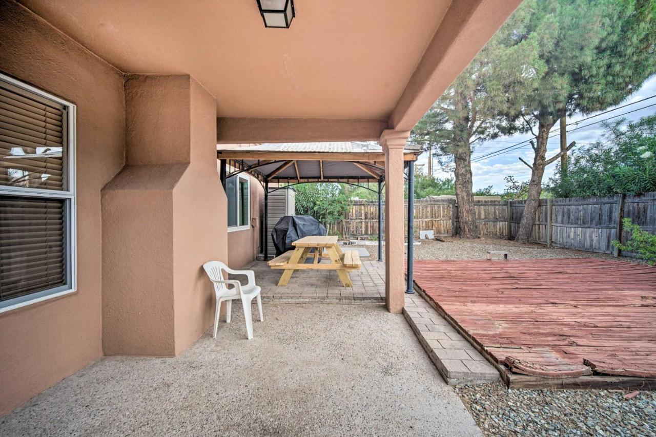 Convenient Cruces With Patio And Grill! * Las Cruces